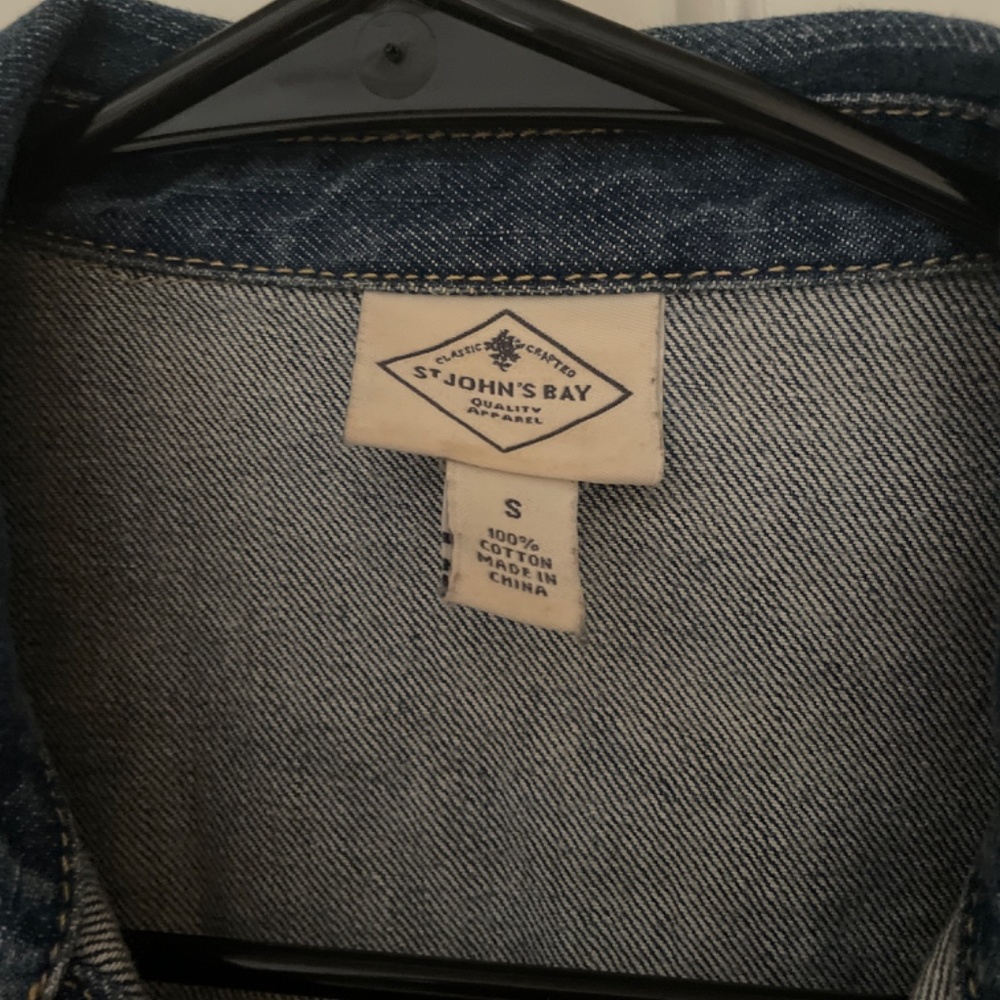 Jean jacket - Picture 2 of 2